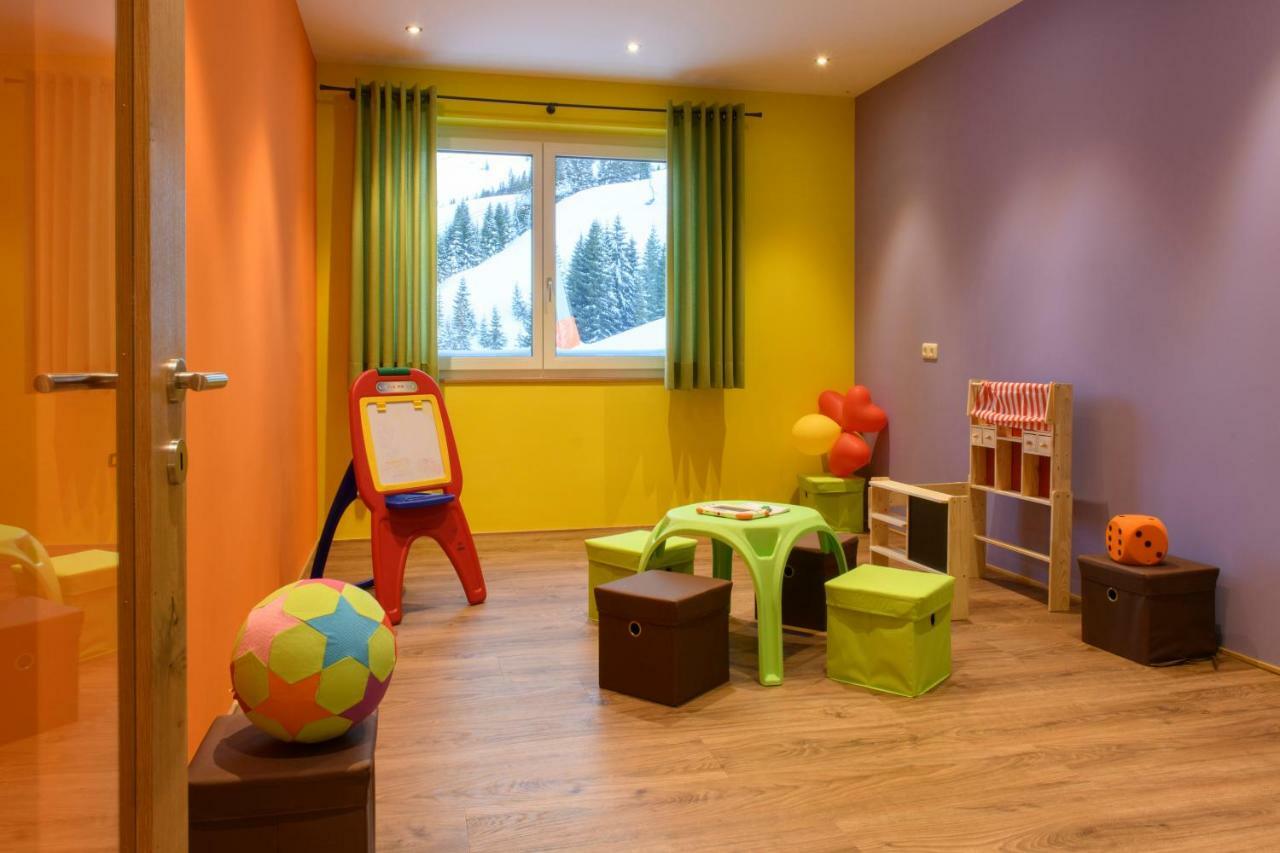 Hotel Almstueble Bergfrieden à Damüls Extérieur photo