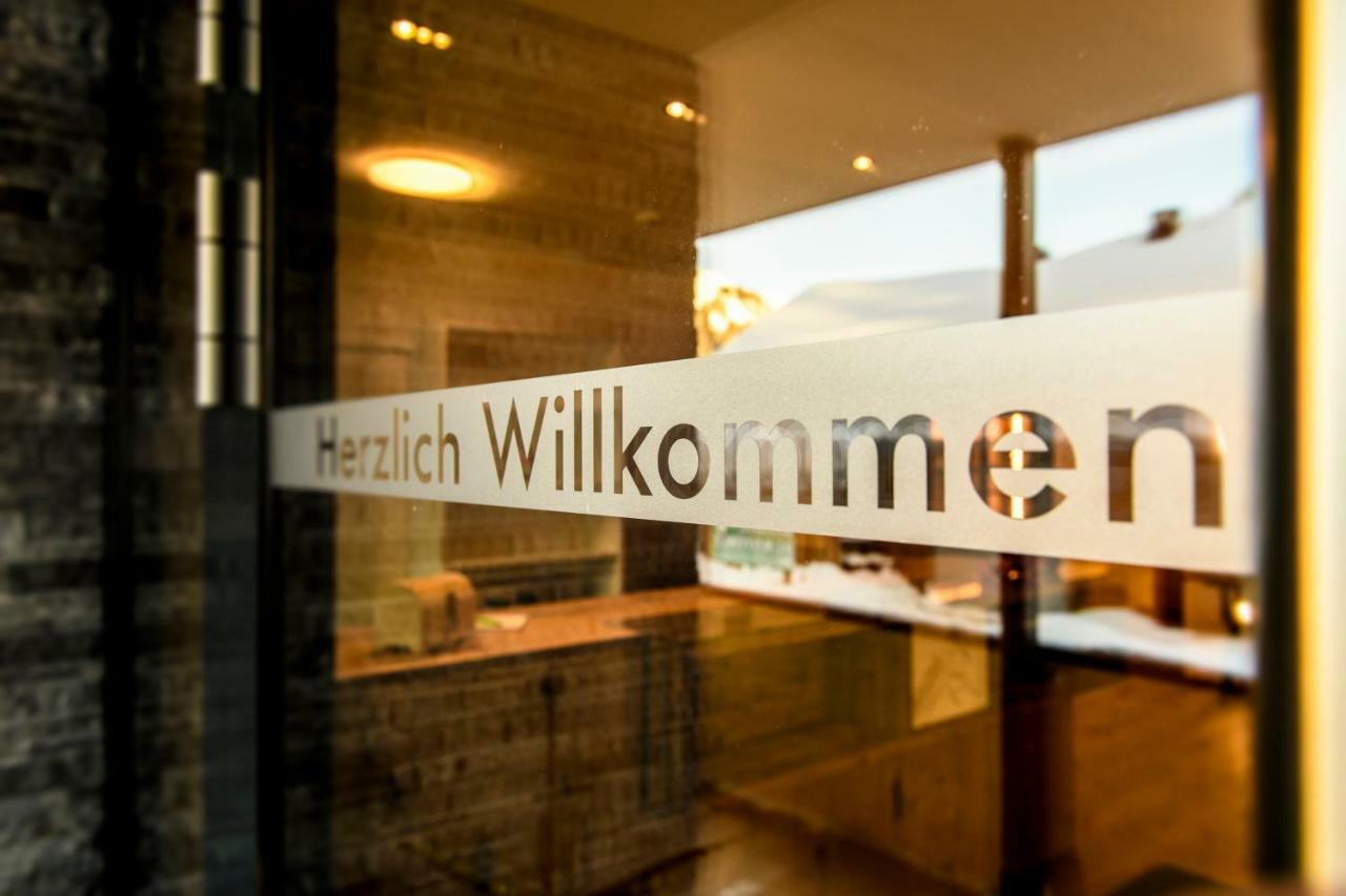Hotel Almstueble Bergfrieden à Damüls Extérieur photo